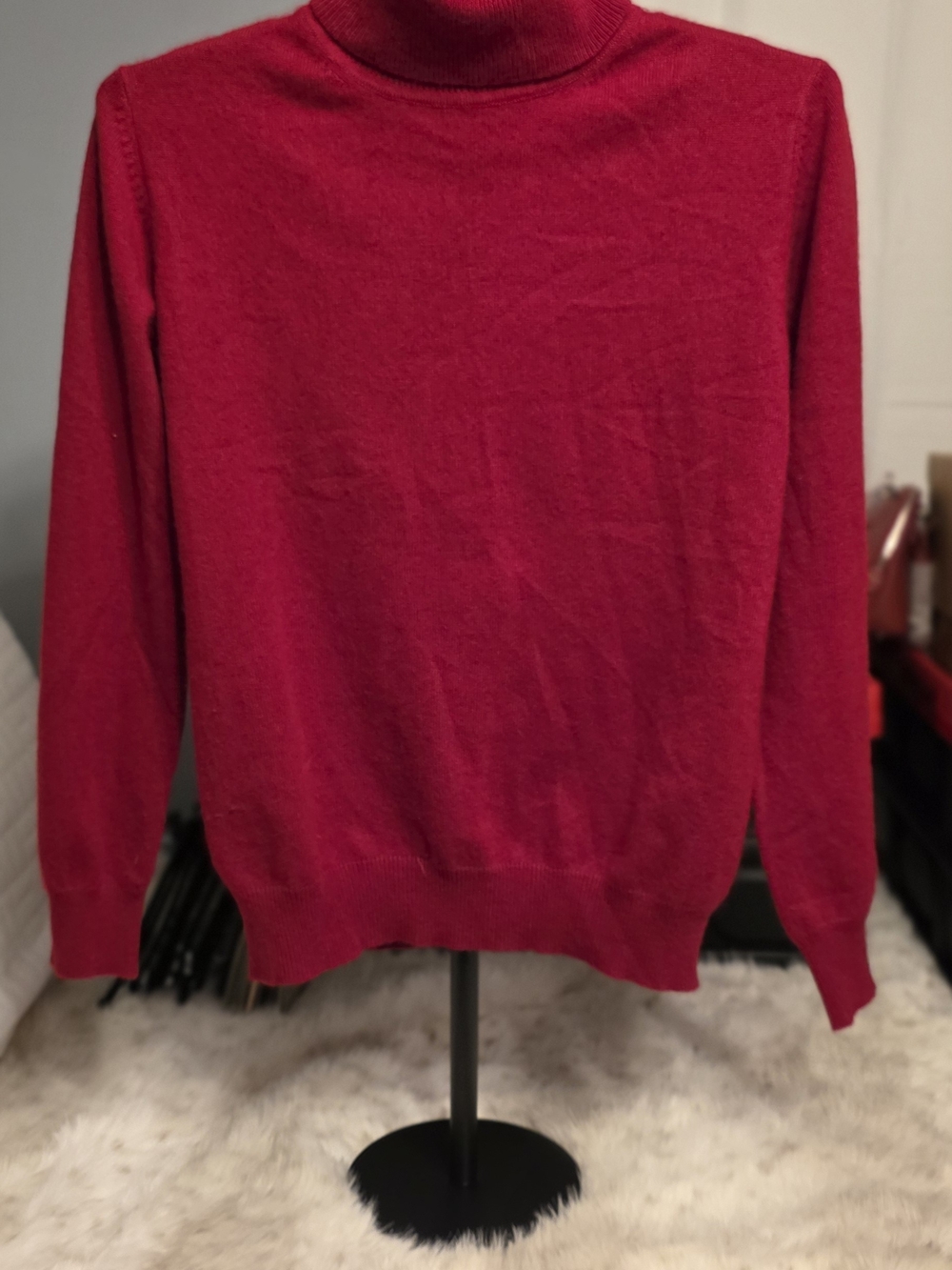 Dorce Red Turtleneck Sweater -100% Cashmere Lightweight Cozy Knit